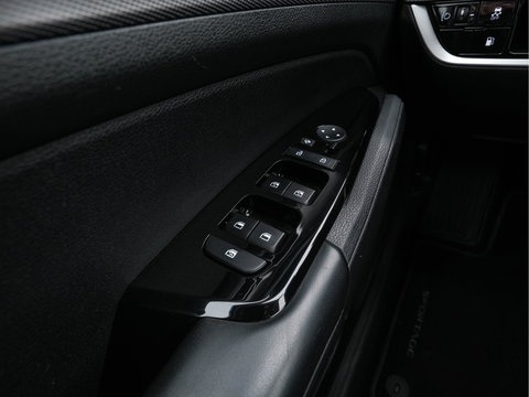Kia Sportage 1.6 T-GDi Hybrid Dynamic-Line AWD (Plug-In) (INCL-BTW)  Aut. *FULL-LED | ADAPTIVE-CRUISE | WIDESCREEN-COCKPIT | NAVI-FULLMAP | DAB | COMFORTSEATS | ECC | SHIFTPADDLES | CAMERA | PDC | CARPLAY | 19''ALU*