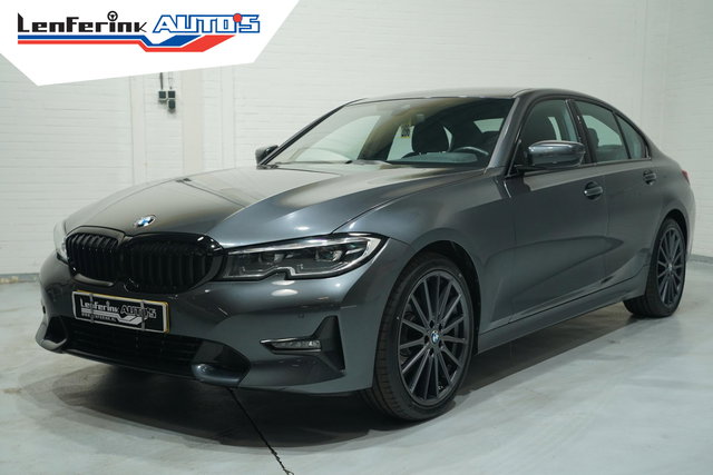 BMW 3 Serie - 320i Sport Line Led koplampen Apple Carplay Leder Memory Stoelverwarming 1e Eigenaar NAP