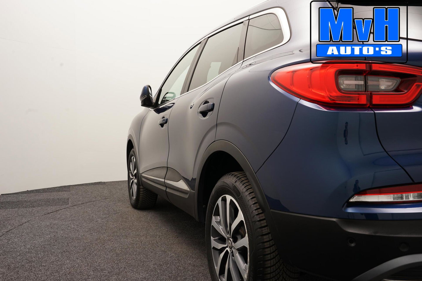 Renault Kadjar 1.3 TCe Intens|CAMERA|LED|TREKH|CLIMA|CARPLAY