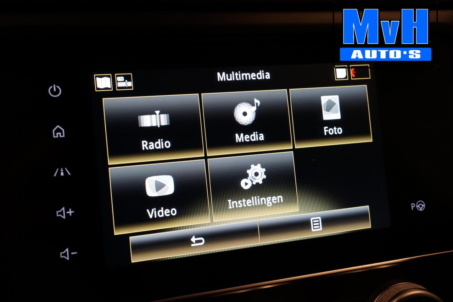 Renault Kadjar 1.3 TCe Intens|CAMERA|LED|TREKH|CLIMA|CARPLAY