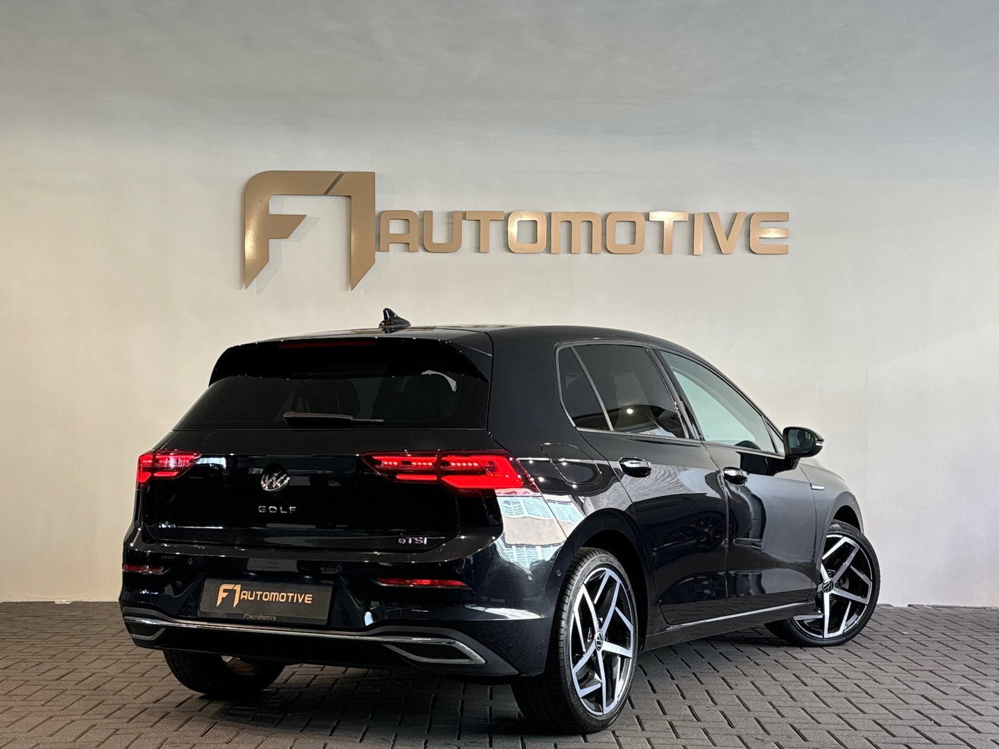 Volkswagen Golf 1.5 eTSI Style Keyles|Memory|Massage|IQ|Camera