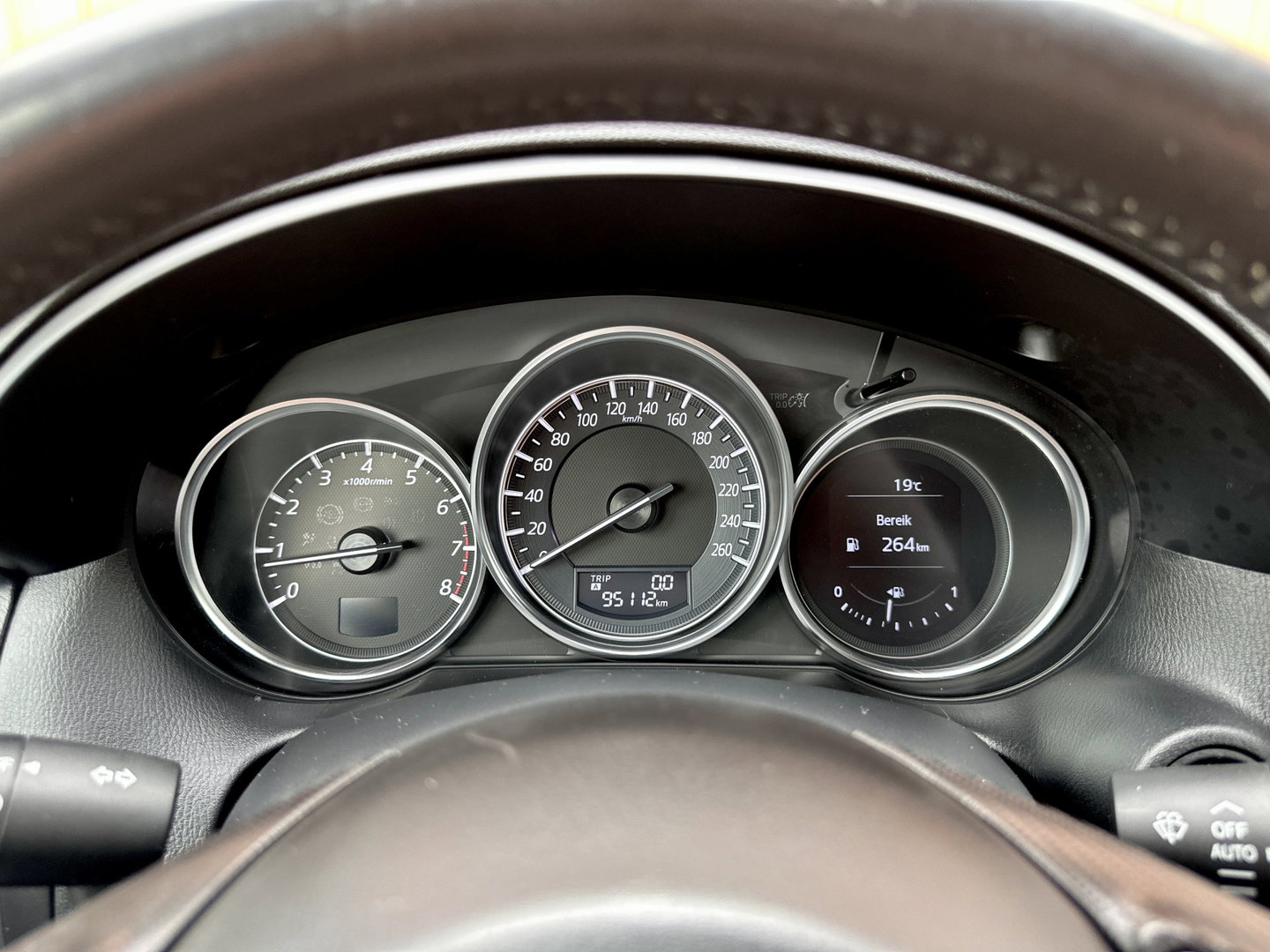 Mazda CX-5 2.0 SkyActiv-G 165 TS 2WD | Cruise Control | Parkeersensoren | Stoelverwarming | Dodehoek Sensor | Trekhaak | DAB | Bluetooth | Airconditioning