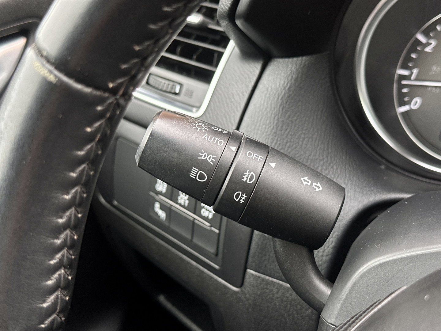 Mazda CX-5 2.0 SkyActiv-G 165 TS 2WD | Cruise Control | Parkeersensoren | Stoelverwarming | Dodehoek Sensor | Trekhaak | DAB | Bluetooth | Airconditioning