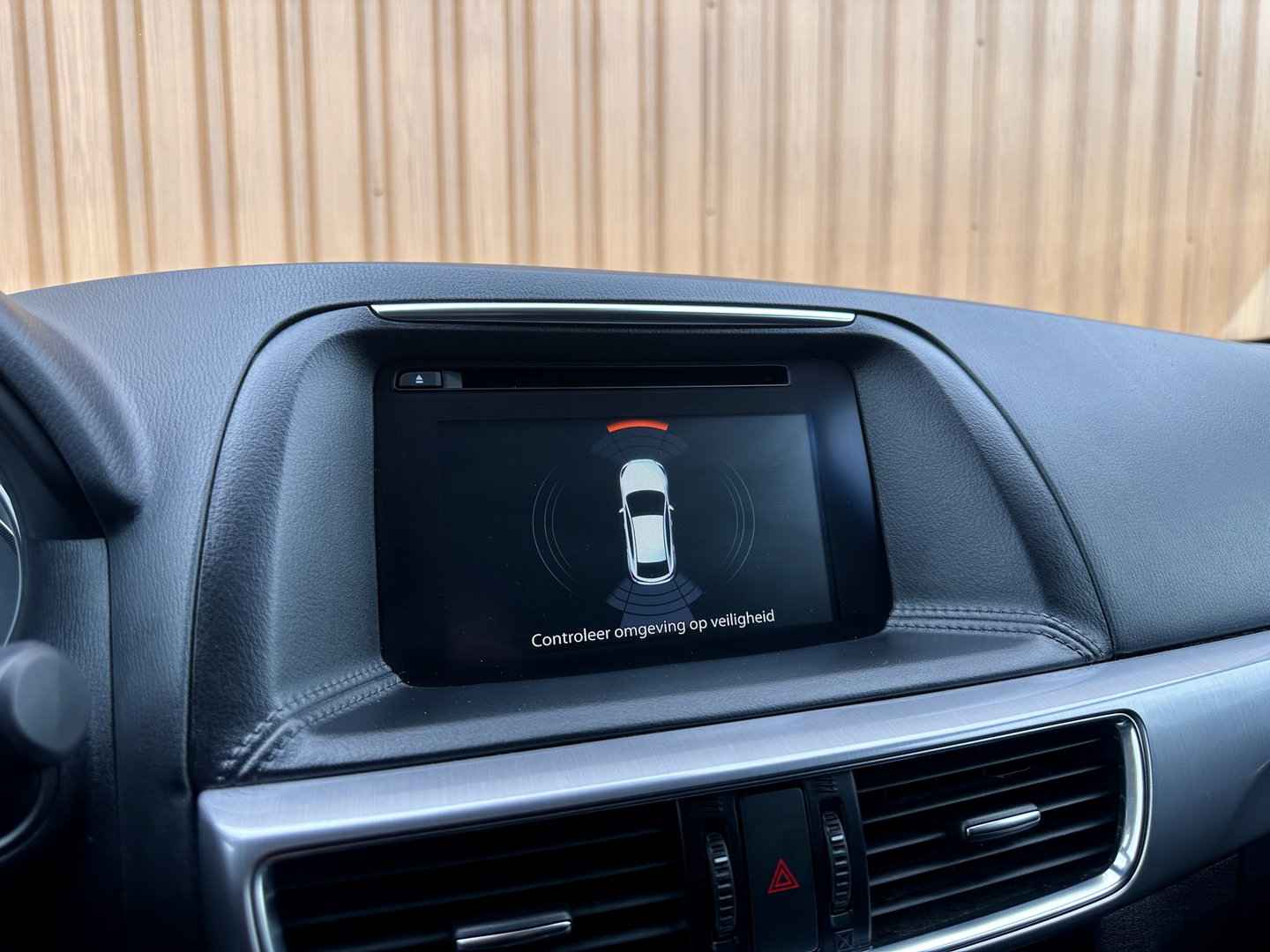 Mazda CX-5 2.0 SkyActiv-G 165 TS 2WD | Cruise Control | Parkeersensoren | Stoelverwarming | Dodehoek Sensor | Trekhaak | DAB | Bluetooth | Airconditioning