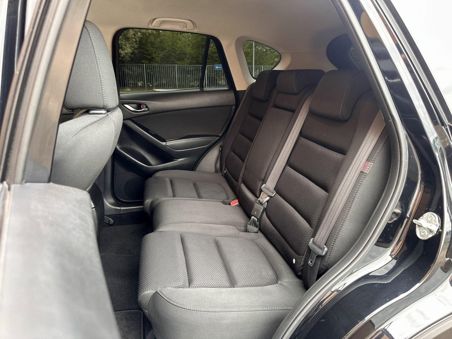 Mazda CX-5 2.0 SkyActiv-G 165 TS 2WD | Cruise Control | Parkeersensoren | Stoelverwarming | Dodehoek Sensor | Trekhaak | DAB | Bluetooth | Airconditioning