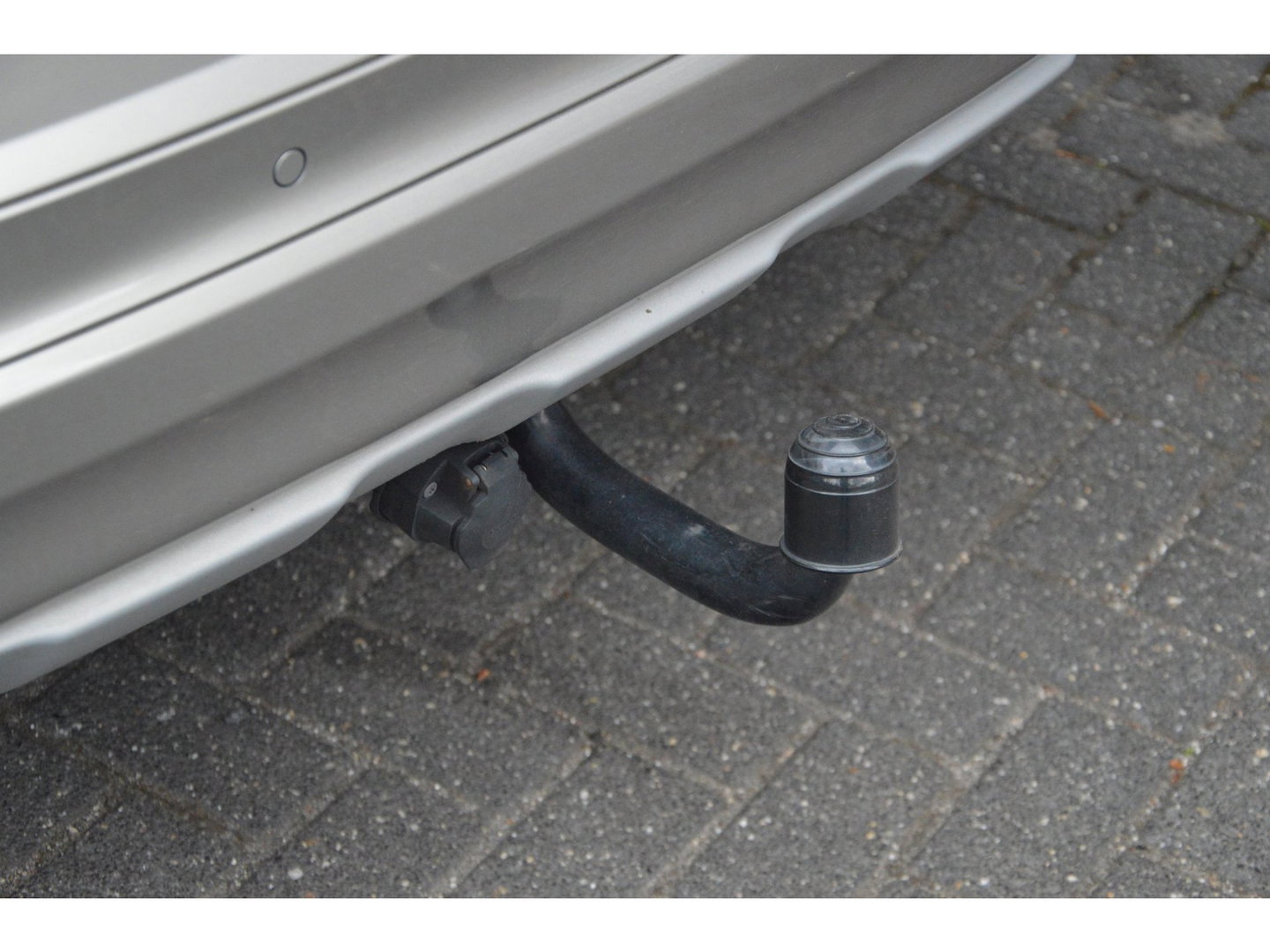 Volvo XC60 T5 Inscription | Panoramadak | Trekhaak | Camera | BLIS | Stoelverwarming | Leer | Elektrische stoelen |