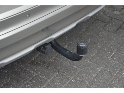 Volvo XC60 T5 Inscription | Panoramadak | Trekhaak | Camera | BLIS | Stoelverwarming | Leer | Elektrische stoelen |