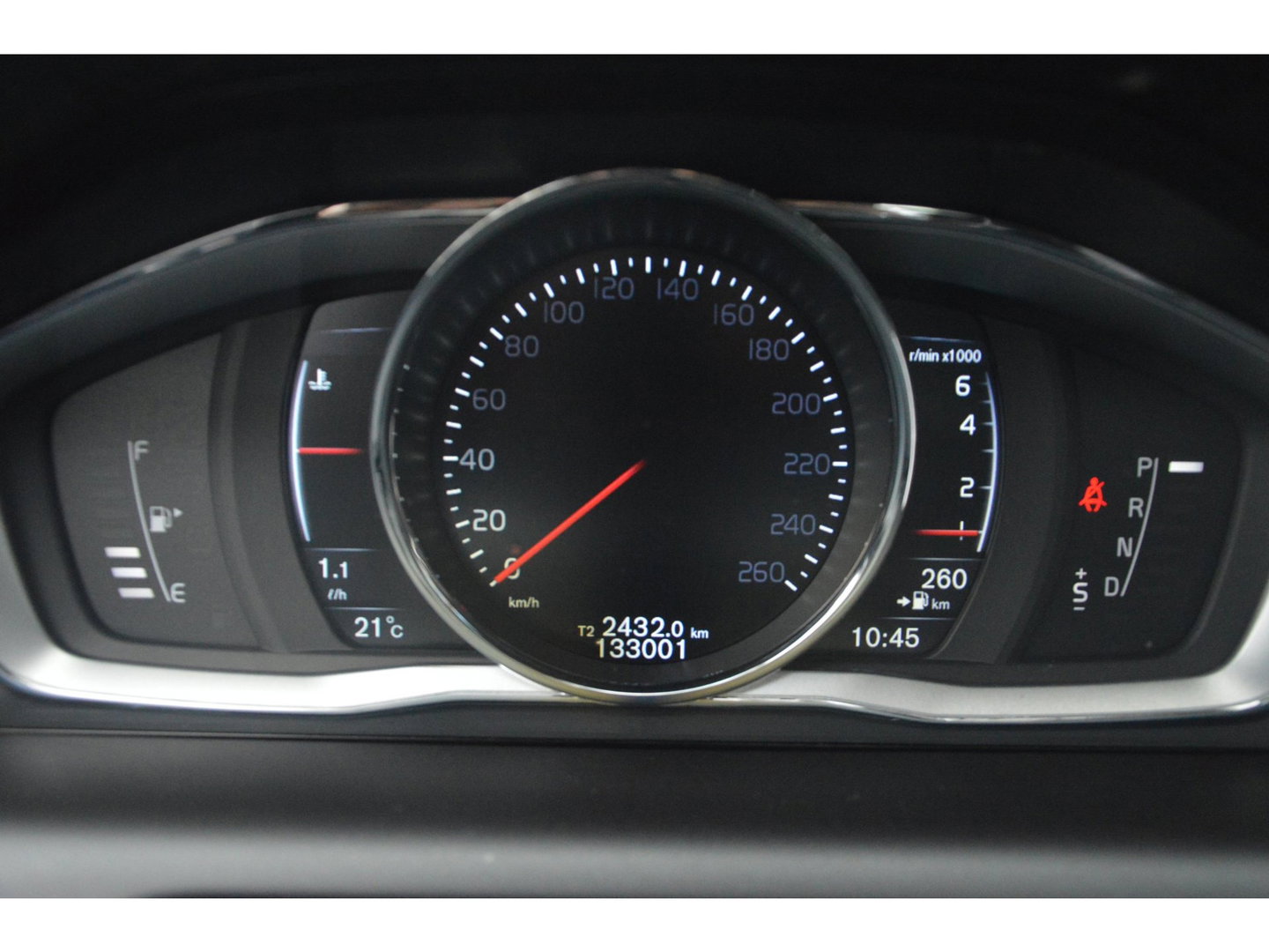 Volvo XC60 T5 Inscription | Panoramadak | Trekhaak | Camera | BLIS | Stoelverwarming | Leer | Elektrische stoelen |