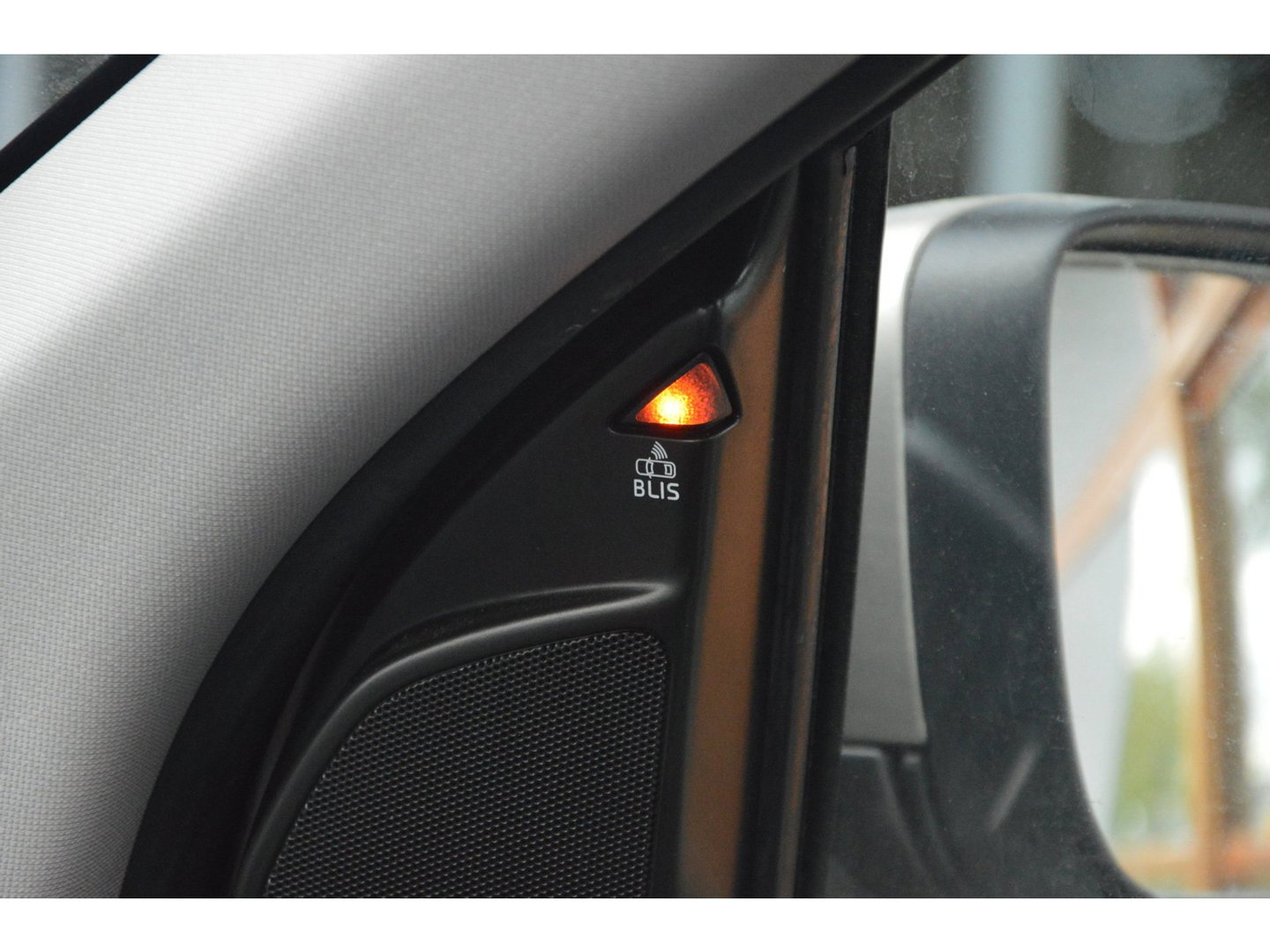 Volvo XC60 T5 Inscription | Panoramadak | Trekhaak | Camera | BLIS | Stoelverwarming | Leer | Elektrische stoelen |