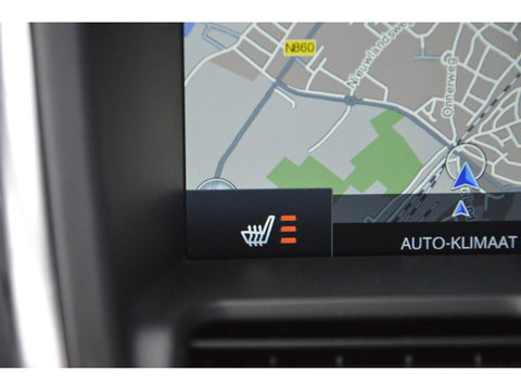 Volvo XC60 T5 Inscription | Panoramadak | Trekhaak | Camera | BLIS | Stoelverwarming | Leer | Elektrische stoelen |