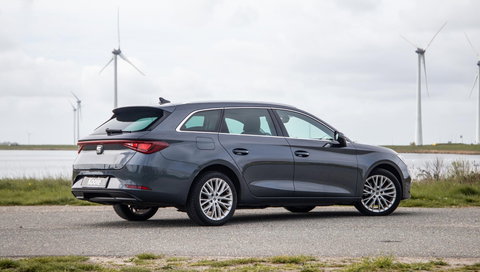 SEAT Leon Sportstourer 1.4 TSI eHybrid PHEV FR Business Intense EXCELLENCE / CARPLAY / AIRCO / CAMERA / DEALER ONDERHOUDEN