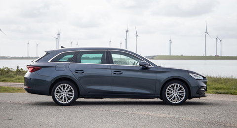 SEAT Leon Sportstourer 1.4 TSI eHybrid PHEV FR Business Intense EXCELLENCE / CARPLAY / AIRCO / CAMERA / DEALER ONDERHOUDEN