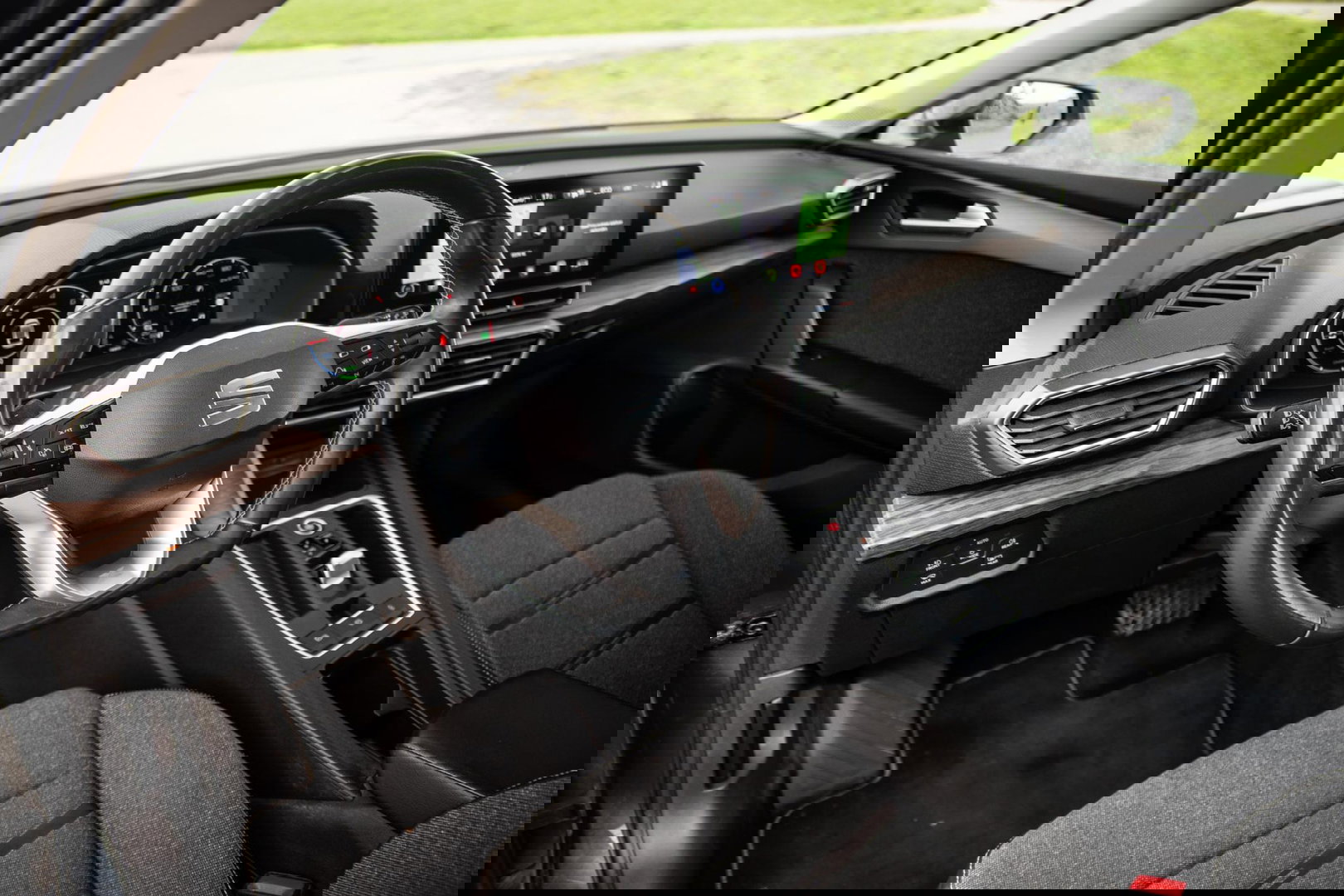 SEAT Leon Sportstourer 1.4 TSI eHybrid PHEV FR Business Intense EXCELLENCE / CARPLAY / AIRCO / CAMERA / DEALER ONDERHOUDEN