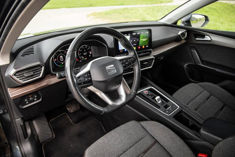 SEAT Leon Sportstourer 1.4 TSI eHybrid PHEV FR Business Intense EXCELLENCE / CARPLAY / AIRCO / CAMERA / DEALER ONDERHOUDEN