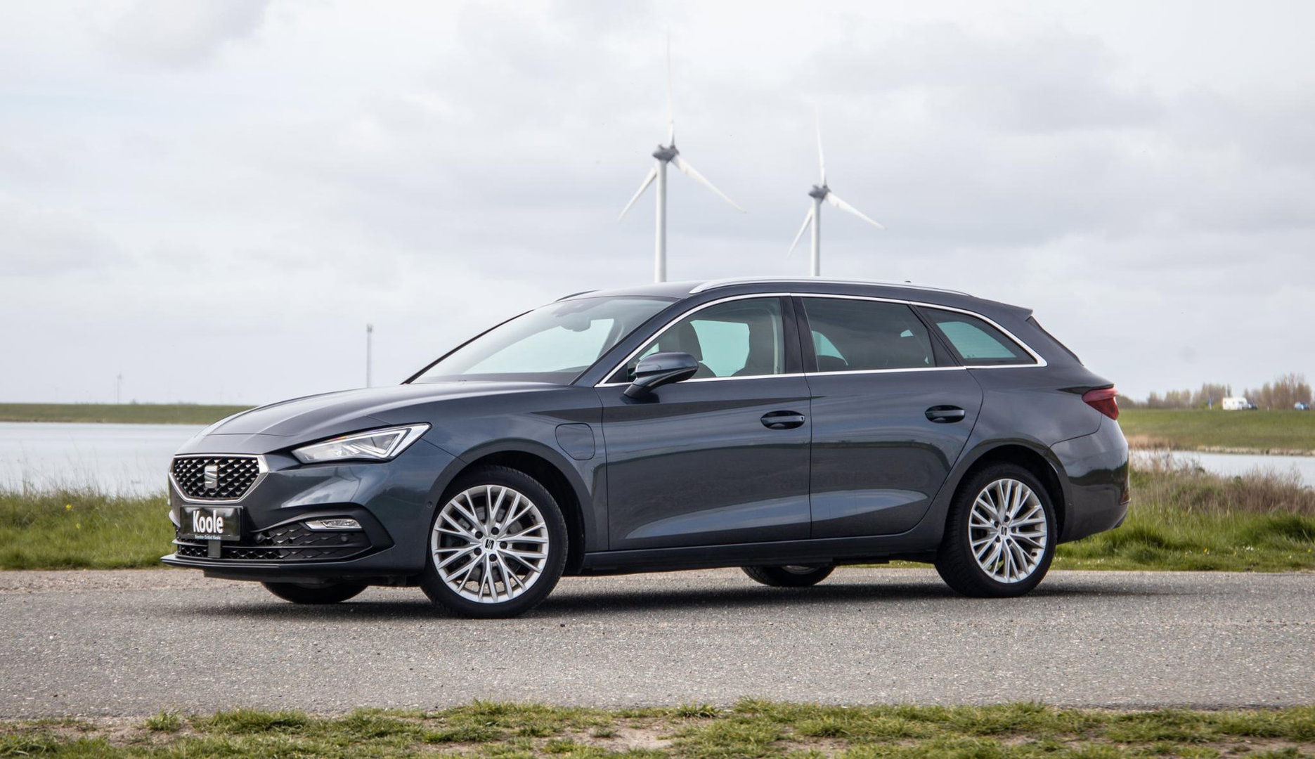 SEAT Leon Sportstourer 1.4 TSI eHybrid PHEV FR Business Intense EXCELLENCE / CARPLAY / AIRCO / CAMERA / DEALER ONDERHOUDEN