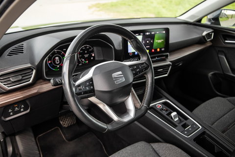 SEAT Leon Sportstourer 1.4 TSI eHybrid PHEV FR Business Intense EXCELLENCE / CARPLAY / AIRCO / CAMERA / DEALER ONDERHOUDEN