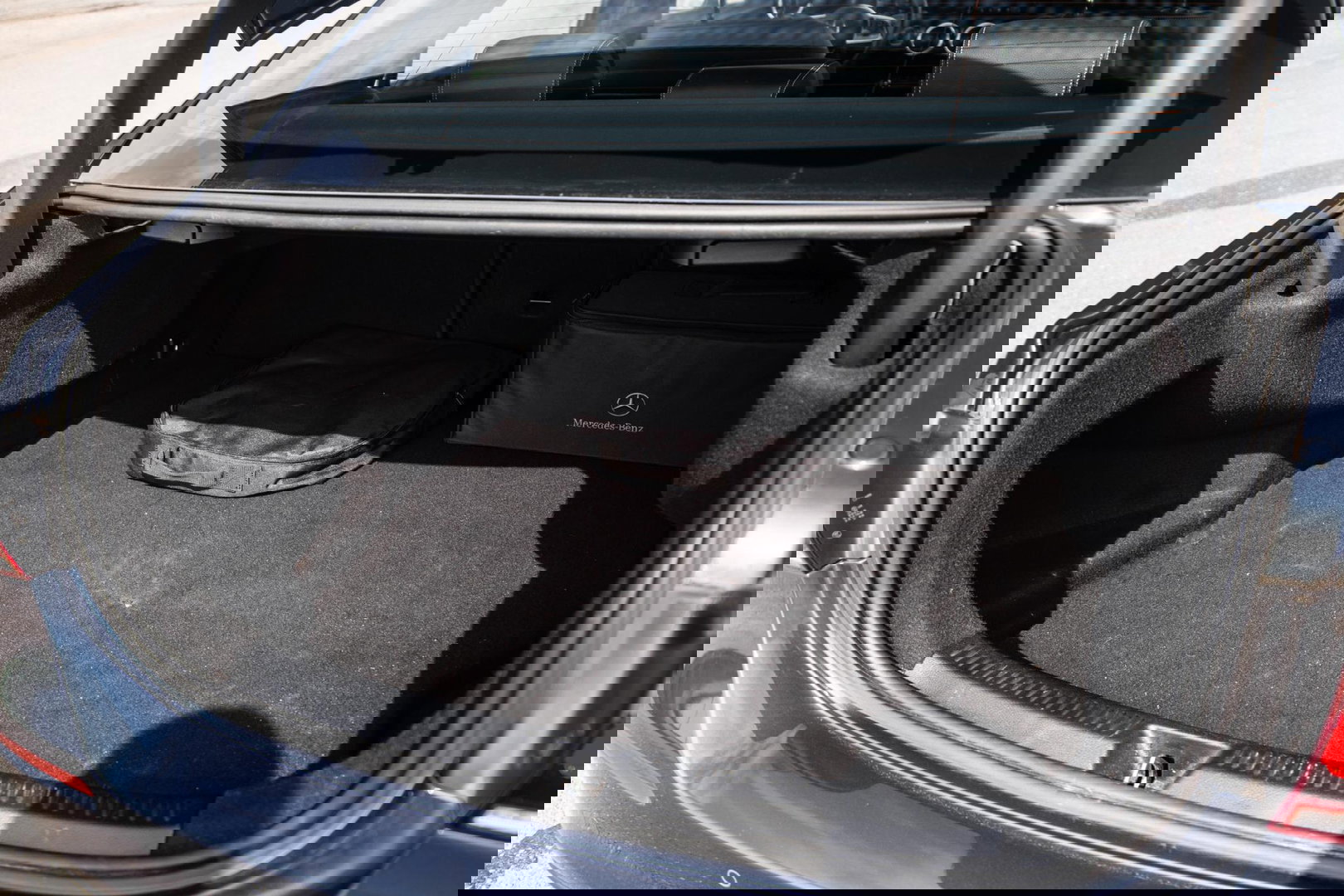 Mercedes-Benz A-Klasse 250 e Business Line CARPLAY / CAMERA / LEER / DEALER ONDERHOUDEN