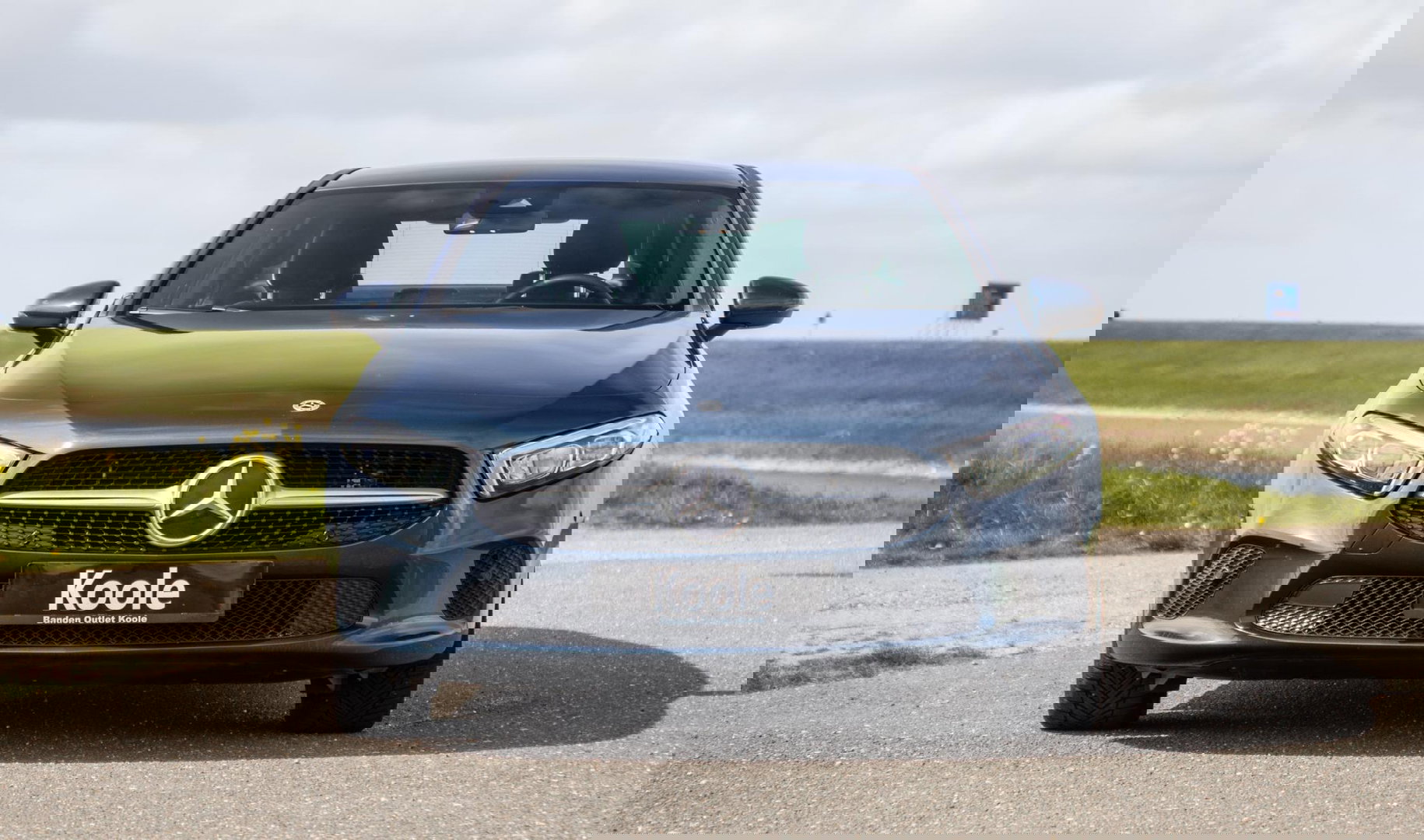 Mercedes-Benz A-Klasse 250 e Business Line CARPLAY / CAMERA / LEER / DEALER ONDERHOUDEN