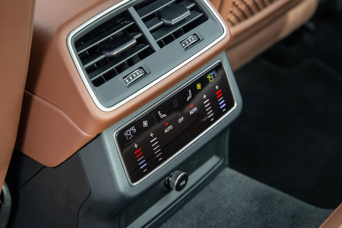 Audi A6 Avant 50 TFSI e quattro Advanced edition BRUIN LEER / CARPLAY / BTW AUTO / KEYLESS / DEALER ONDERHOUDEN