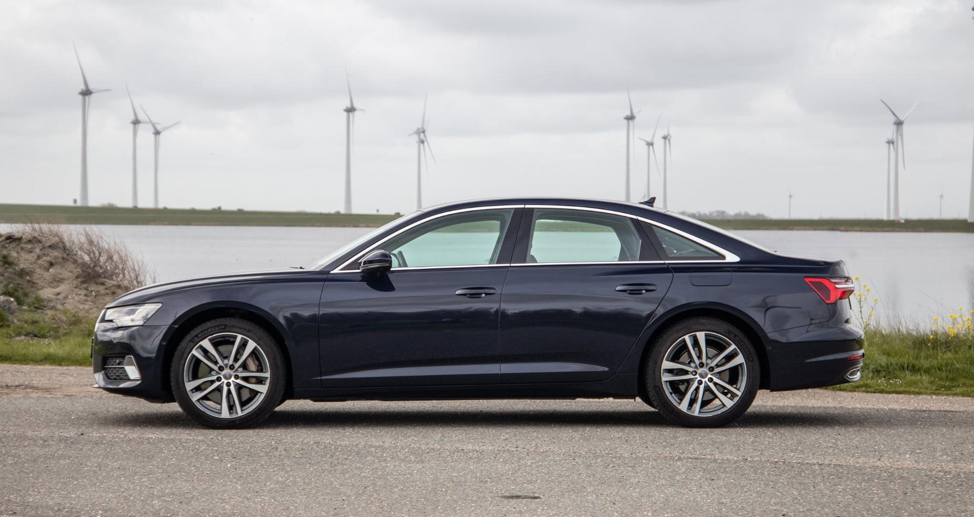 Audi A6 Avant 50 TFSI e quattro Advanced edition BRUIN LEER / CARPLAY / BTW AUTO / KEYLESS / DEALER ONDERHOUDEN