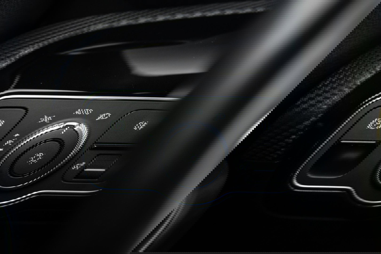 Mercedes-Benz A-Klasse 250 e Business Line CARPLAY / LEER / CAMERA / CRUISE CONTROLE / DEALER ONDERHOUDEN