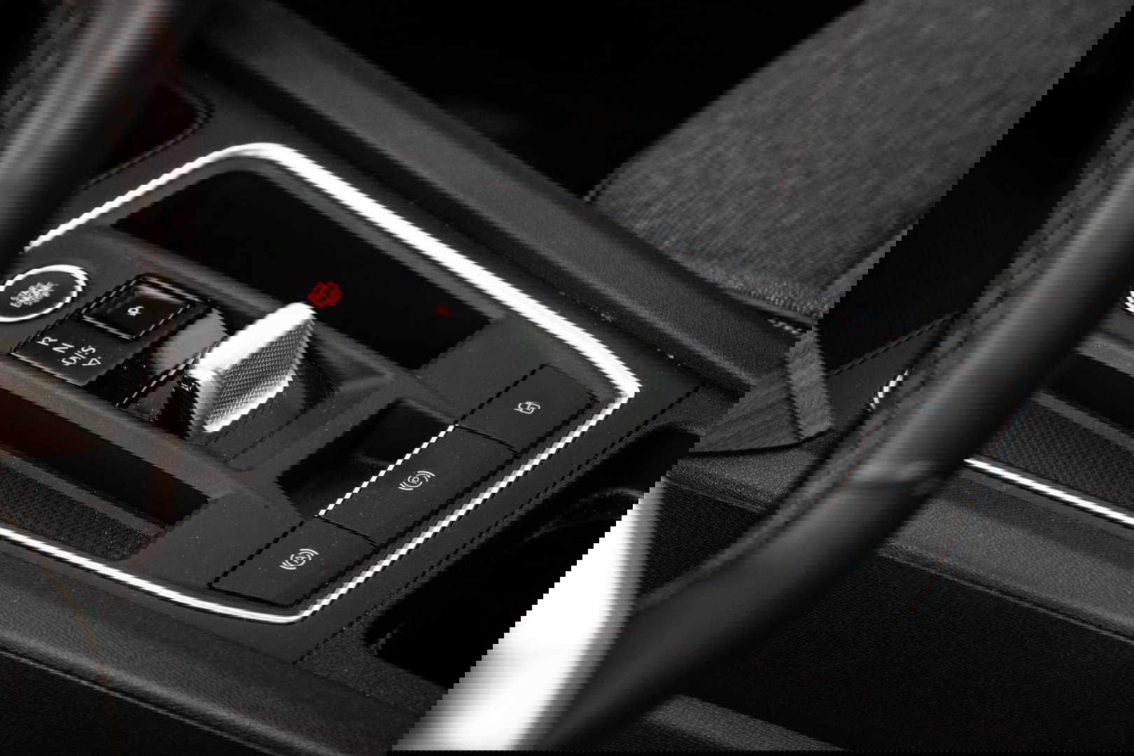 SEAT Leon Sportstourer 1.4 TSI eHybrid PHEV FR Business Intense EXCELLENCE / CARPLAY / AIRCO / CAMERA / DEALER ONDERHOUDEN