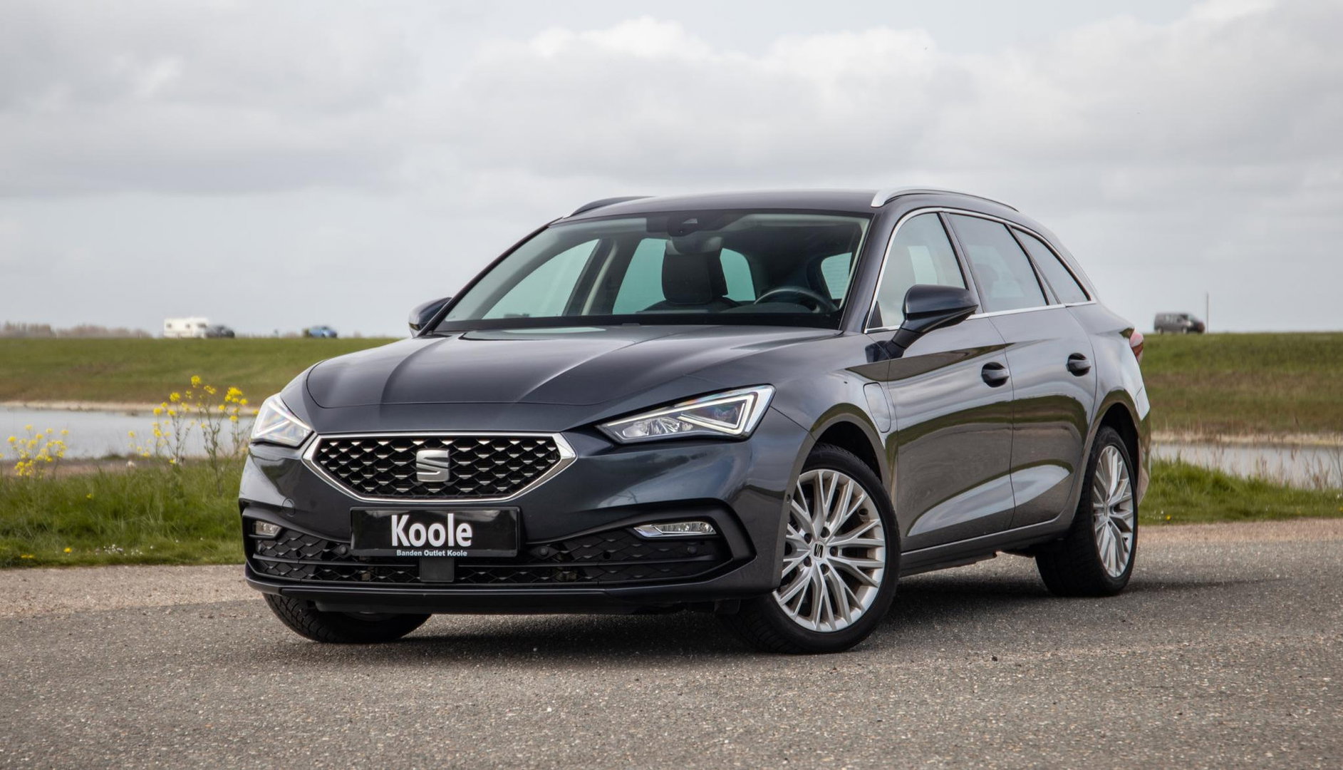 SEAT Leon Sportstourer 1.4 TSI eHybrid PHEV FR Business Intense EXCELLENCE / CARPLAY / AIRCO / CAMERA / DEALER ONDERHOUDEN