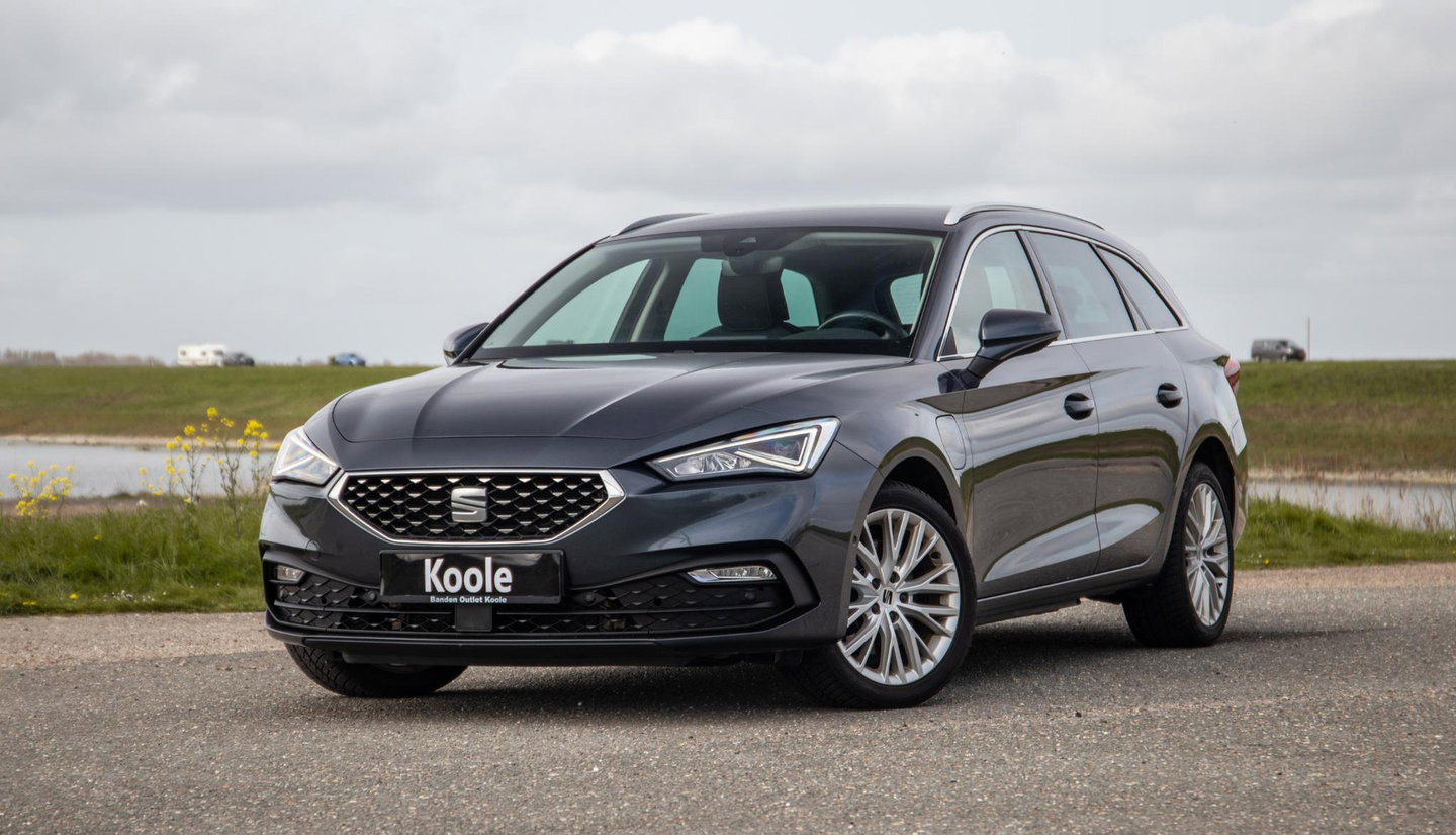 SEAT Leon Sportstourer 1.4 TSI eHybrid PHEV FR Business Intense EXCELLENCE / CARPLAY / AIRCO / CAMERA / DEALER ONDERHOUDEN