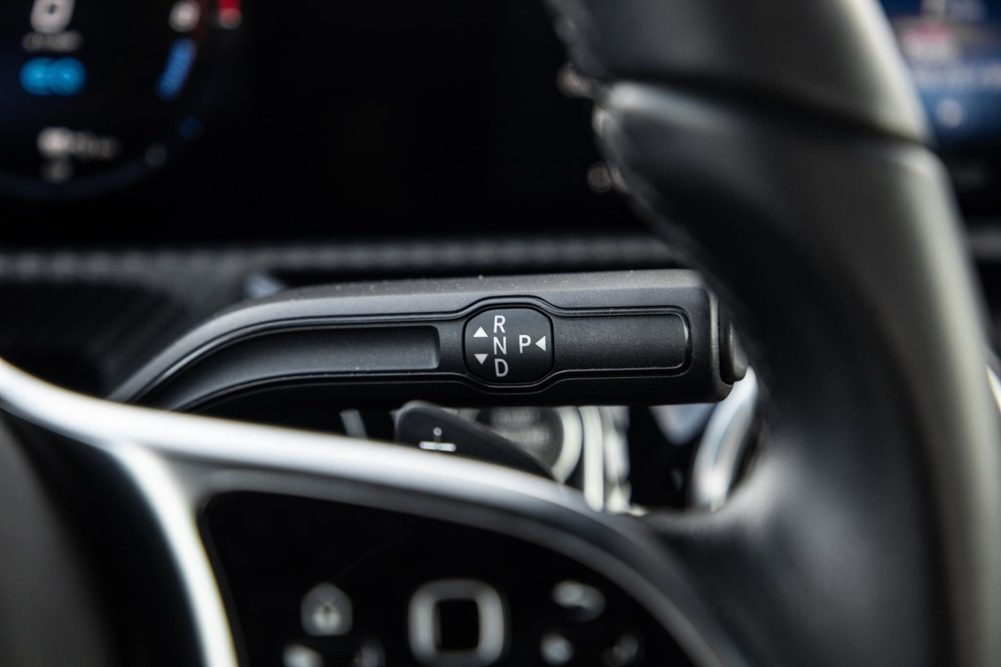 Mercedes-Benz A-Klasse 250 e Business Line CARPLAY / CAMERA / LEER / DEALER ONDERHOUDEN