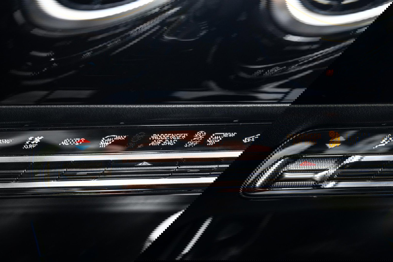 Mercedes-Benz A-Klasse 250 e Business Line CARPLAY / CAMERA / LEER / DEALER ONDERHOUDEN