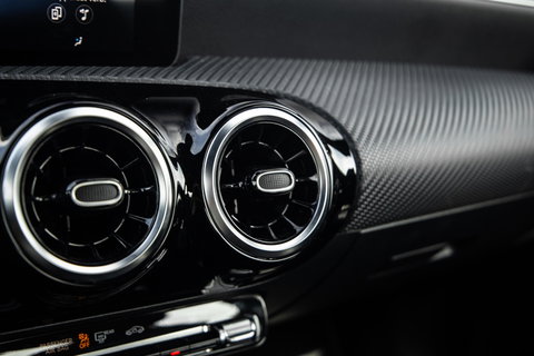 Mercedes-Benz A-Klasse 250 e Business Line CARPLAY / CAMERA / LEER / DEALER ONDERHOUDEN