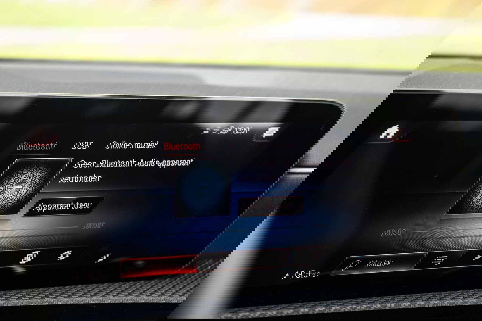 Mercedes-Benz A-Klasse 250 e Business Line CARPLAY / CAMERA / LEER / DEALER ONDERHOUDEN