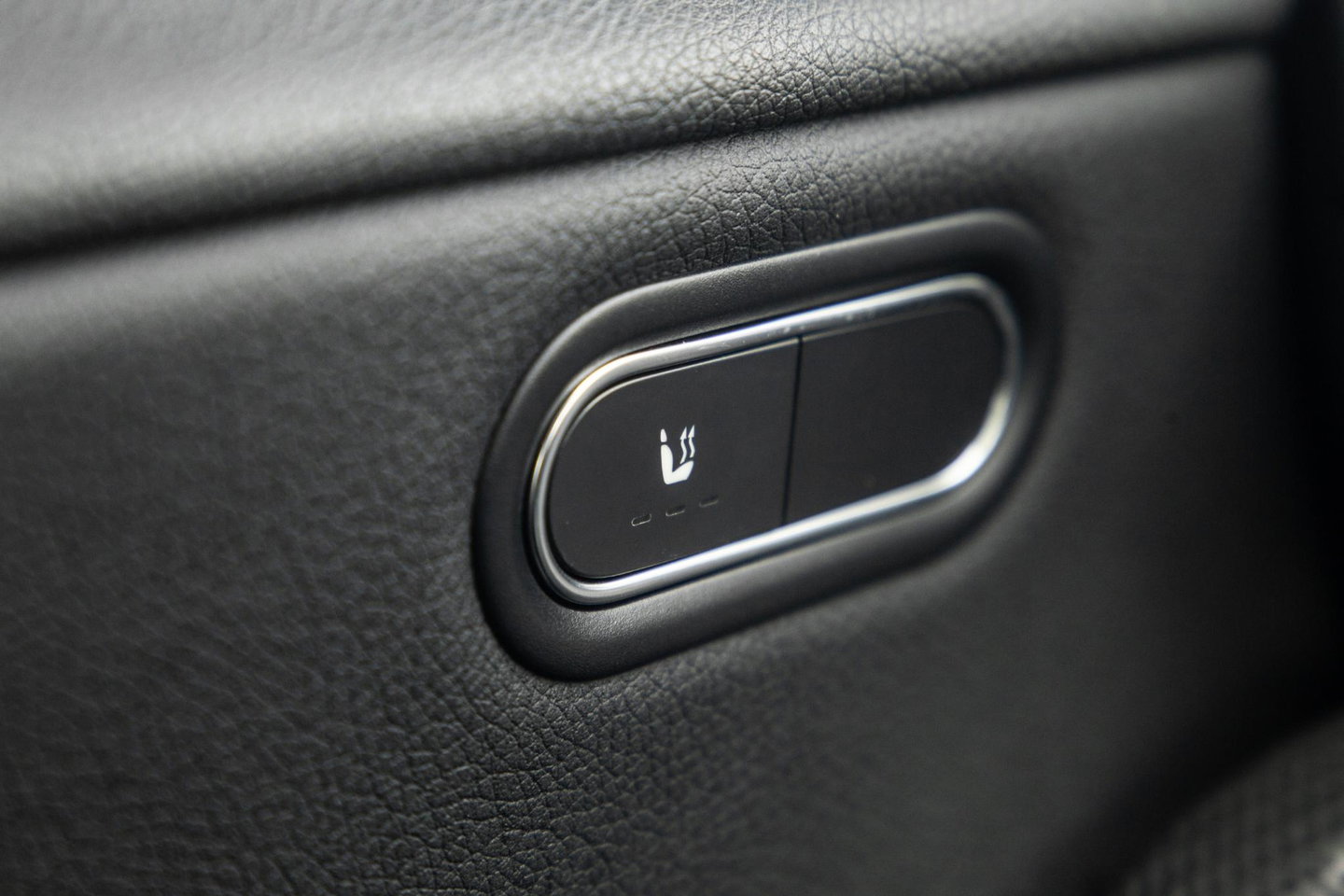 Mercedes-Benz A-Klasse 250 e Business Line CARPLAY / CAMERA / LEER / DEALER ONDERHOUDEN