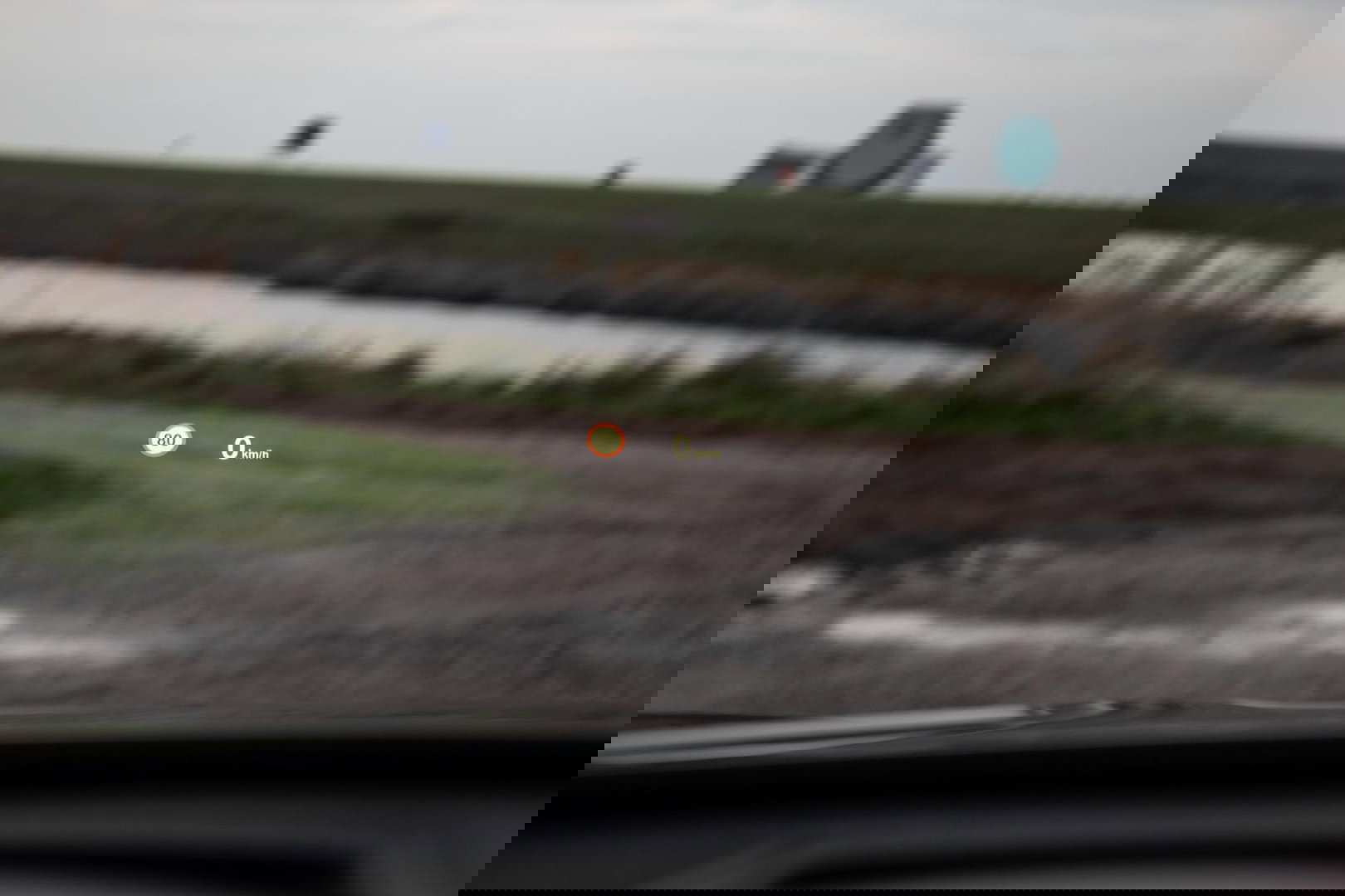 BMW X1 xDrive25e Executive CAMERA / CARPLAY / HEAD UP DISPLAY / LEDER / LED / CRUISE CONTROLE / STOELVERWARMING