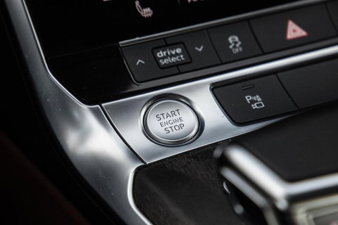 Audi A6 Avant 50 TFSI e quattro Advanced edition BRUIN LEER / CARPLAY / BTW AUTO / KEYLESS / DEALER ONDERHOUDEN