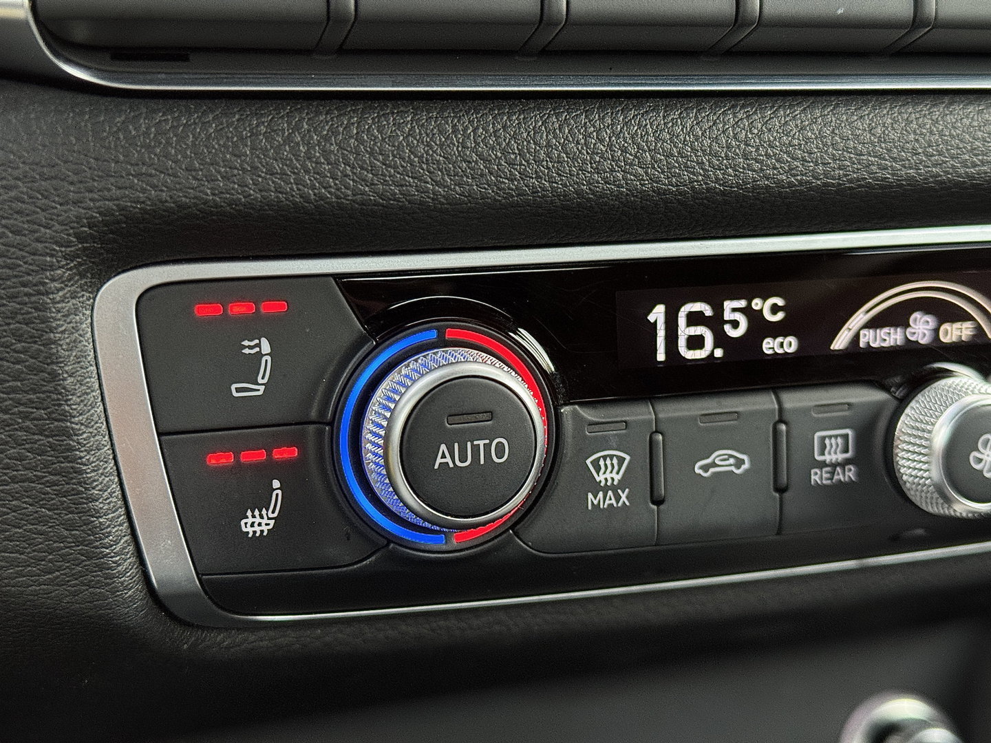 Audi A3 Cabriolet 35 TFSI CoD Design Pro Line Plus | S Line | 150 Pk | Apple Carplay | Android Auto | Nekverwarming | Stuurverwarming | Stoelverwarming | Adaptieve Cruise Control | Lane Assist |