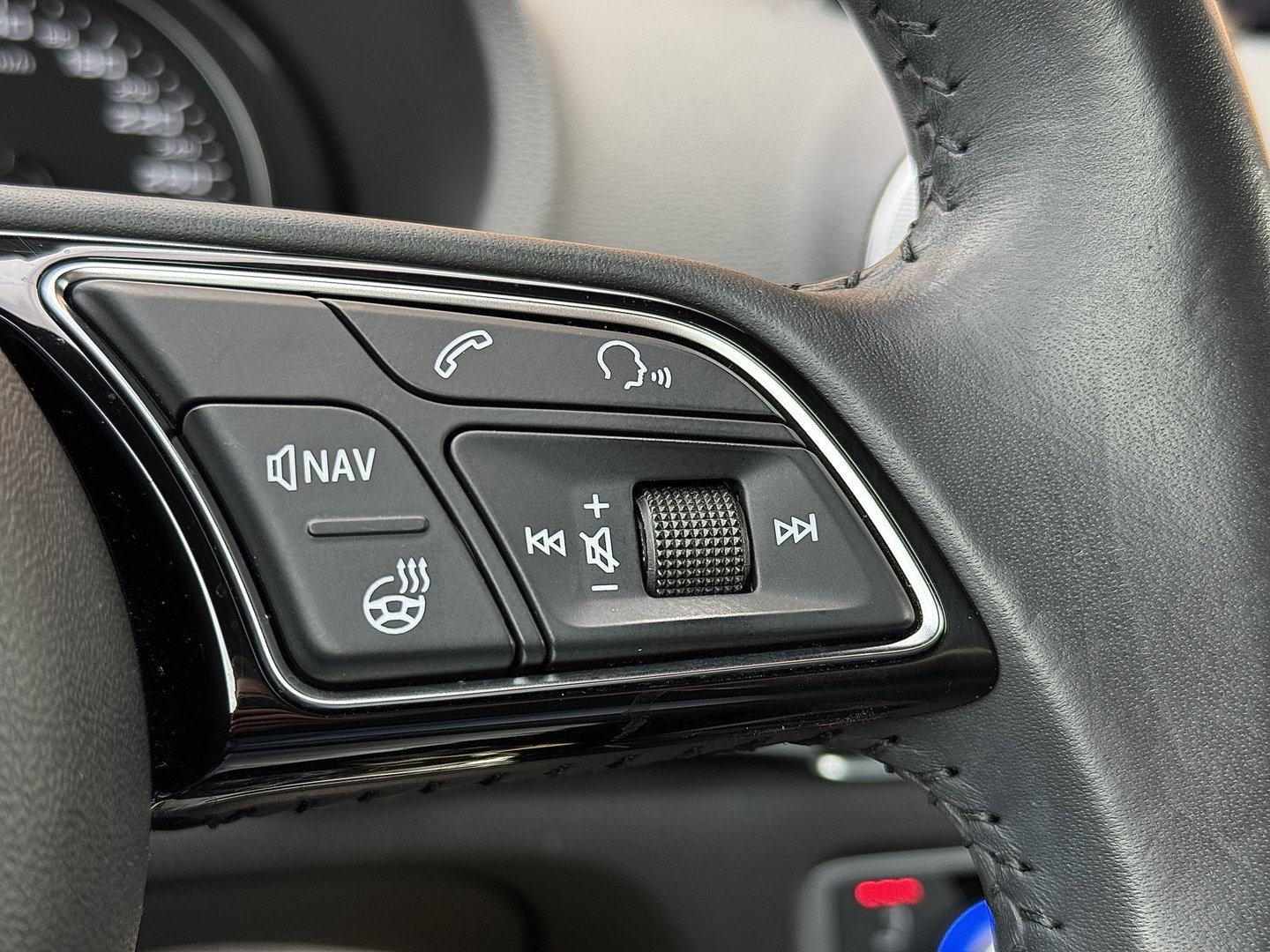 Audi A3 Cabriolet 35 TFSI CoD Design Pro Line Plus | S Line | 150 Pk | Apple Carplay | Android Auto | Nekverwarming | Stuurverwarming | Stoelverwarming | Adaptieve Cruise Control | Lane Assist |