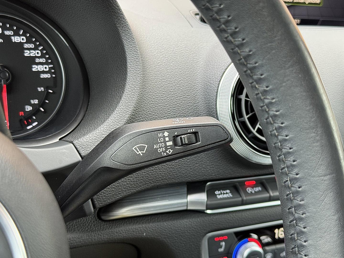 Audi A3 Cabriolet 35 TFSI CoD Design Pro Line Plus | S Line | 150 Pk | Apple Carplay | Android Auto | Nekverwarming | Stuurverwarming | Stoelverwarming | Adaptieve Cruise Control | Lane Assist |