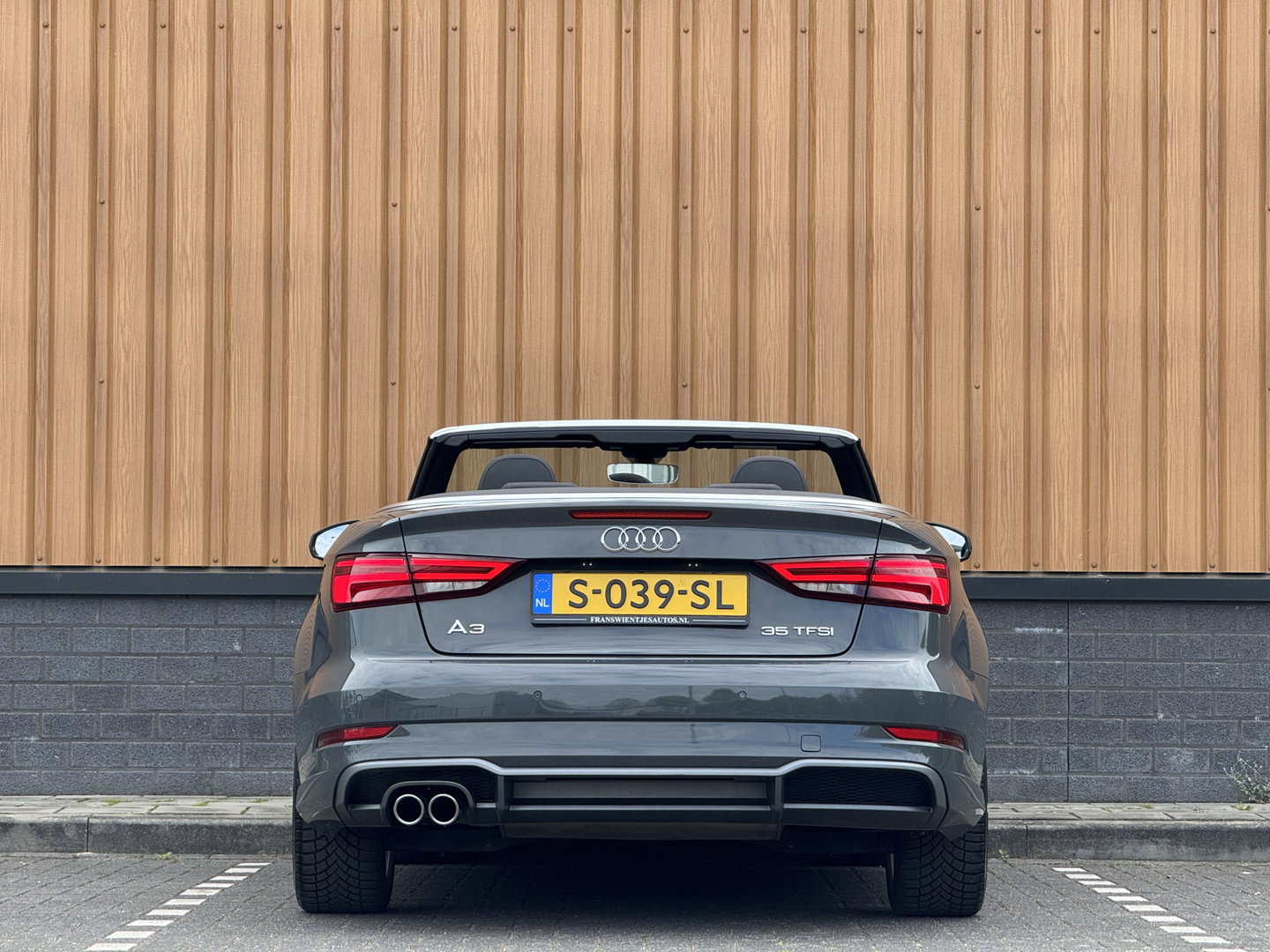 Audi A3 Cabriolet 35 TFSI CoD Design Pro Line Plus | S Line | 150 Pk | Apple Carplay | Android Auto | Nekverwarming | Stuurverwarming | Stoelverwarming | Adaptieve Cruise Control | Lane Assist |