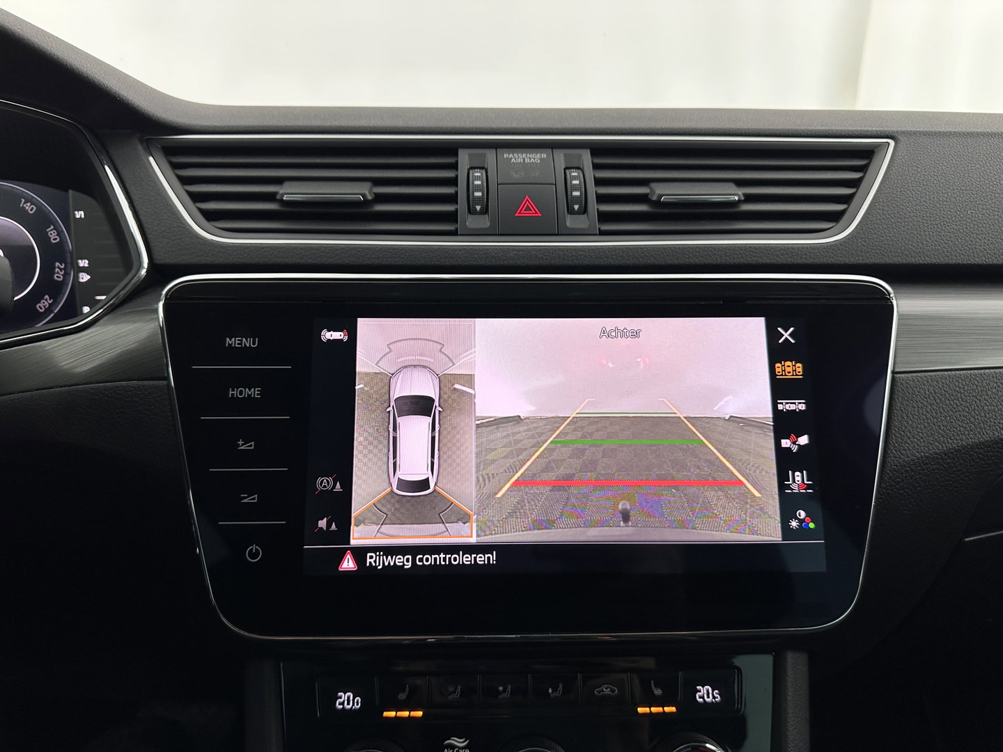 Škoda Superb Combi 1.4 TSI iV Sportline Business (Plug-in) (INCL.BTW) *PANO | ADAPTIVE-CRUISE | LEATHER-MICROFIBRE | FULL-LED | BLINDSPOT | MEMORY-PACK | TOP-VIEW | HEATED-COMFORTSEATS | KEYLESS | DIGI-COCKPIT | NAVI-FULLMAP | ECC | PDC | 19''ALU*