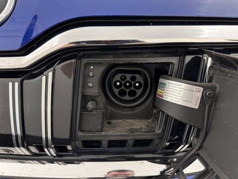 Škoda Superb Combi 1.4 TSI iV Sportline Business (Plug-in) (INCL.BTW) *PANO | ADAPTIVE-CRUISE | LEATHER-MICROFIBRE | FULL-LED | BLINDSPOT | MEMORY-PACK | TOP-VIEW | HEATED-COMFORTSEATS | KEYLESS | DIGI-COCKPIT | NAVI-FULLMAP | ECC | PDC | 19''ALU*