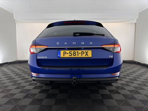Škoda Superb Combi 1.4 TSI iV Sportline Business (Plug-in) (INCL.BTW) *PANO | ADAPTIVE-CRUISE | LEATHER-MICROFIBRE | FULL-LED | BLINDSPOT | MEMORY-PACK | TOP-VIEW | HEATED-COMFORTSEATS | KEYLESS | DIGI-COCKPIT | NAVI-FULLMAP | ECC | PDC | 19''ALU*