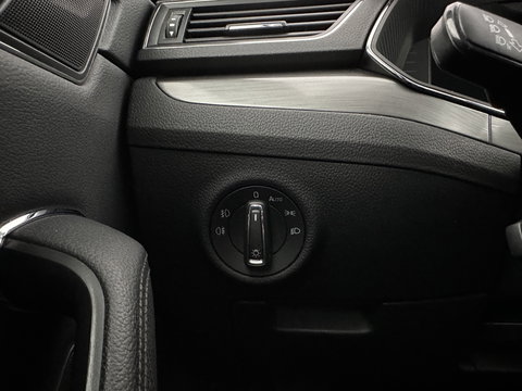 Škoda Superb Combi 1.4 TSI iV Sportline Business (Plug-in) (INCL.BTW) *PANO | ADAPTIVE-CRUISE | LEATHER-MICROFIBRE | FULL-LED | BLINDSPOT | MEMORY-PACK | TOP-VIEW | HEATED-COMFORTSEATS | KEYLESS | DIGI-COCKPIT | NAVI-FULLMAP | ECC | PDC | 19''ALU*