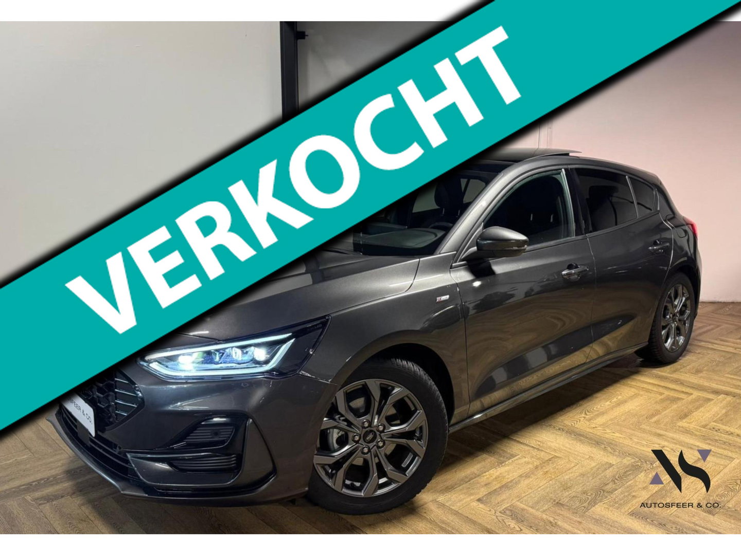 Ford Focus 1.0 EcoBoost Hybrid ST Line X PANO KEYLESS CAM