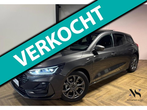 Ford Focus 1.0 EcoBoost Hybrid ST Line X PANO KEYLESS CAM