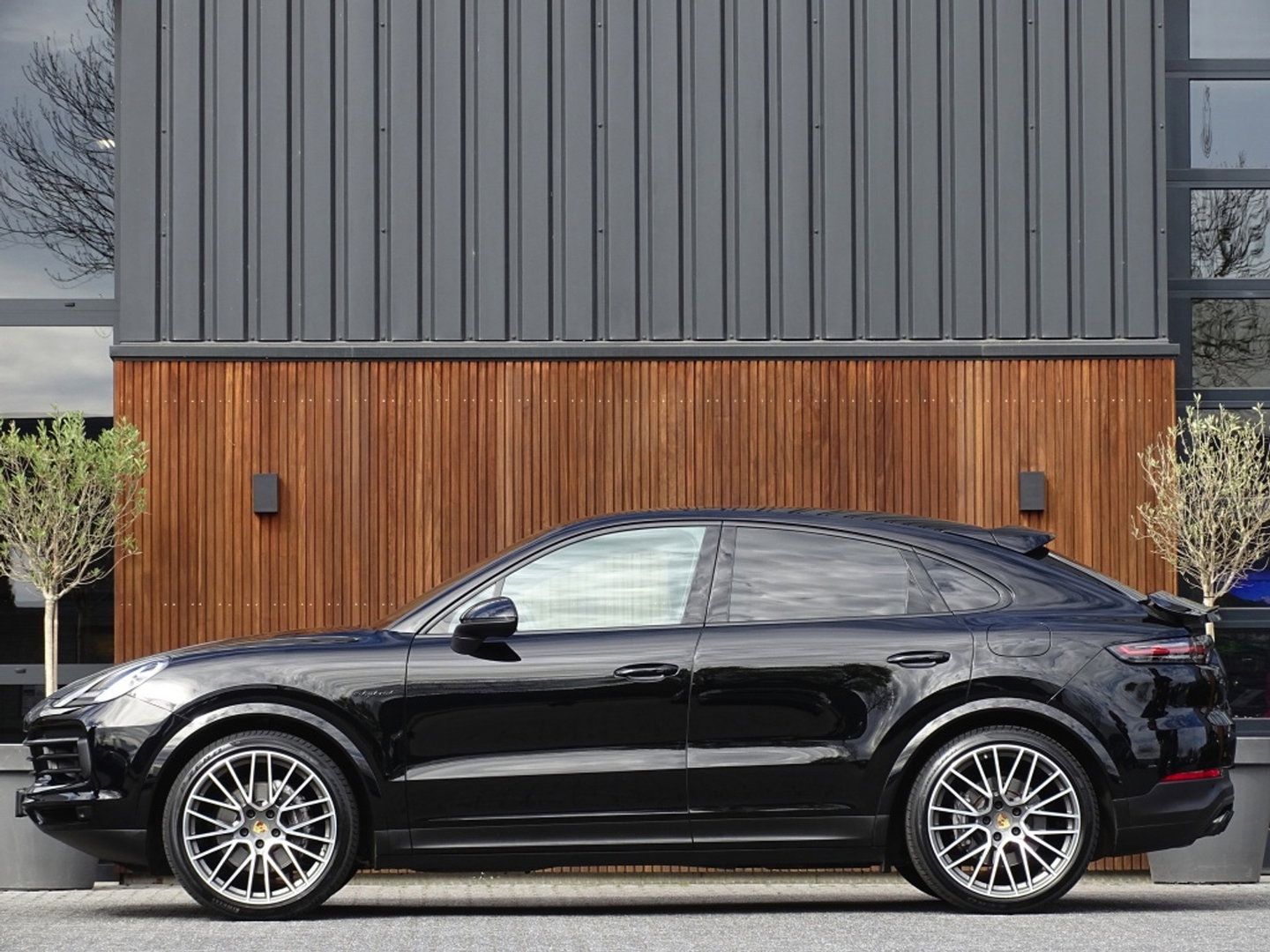 Porsche Cayenne Coupé 3.0 462PK E-Hybrid Platinum Ed. / Bose / LED