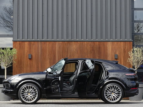 Porsche Cayenne Coupé 3.0 462PK E-Hybrid Platinum Ed. / Bose / LED