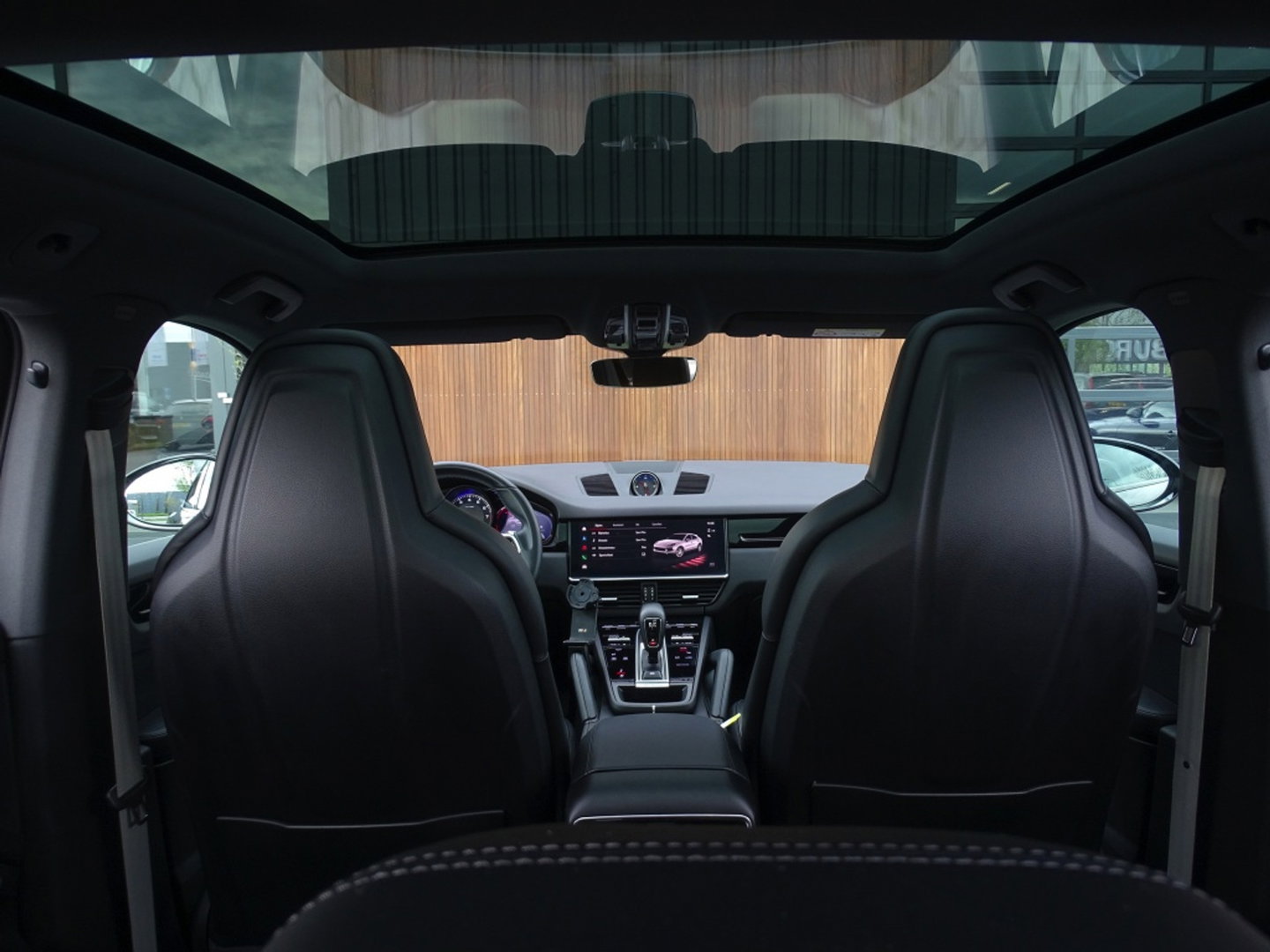 Porsche Cayenne Coupé 3.0 462PK E-Hybrid Platinum Ed. / Bose / LED