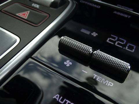 Porsche Cayenne Coupé 3.0 462PK E-Hybrid Platinum Ed. / Bose / LED