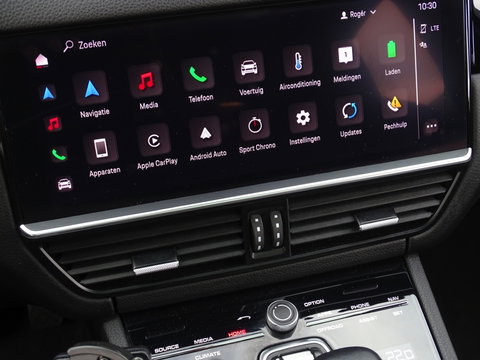 Porsche Cayenne Coupé 3.0 462PK E-Hybrid Platinum Ed. / Bose / LED